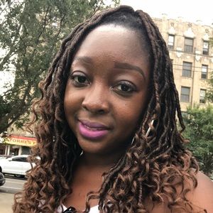 Meet your Posher, Jasmine